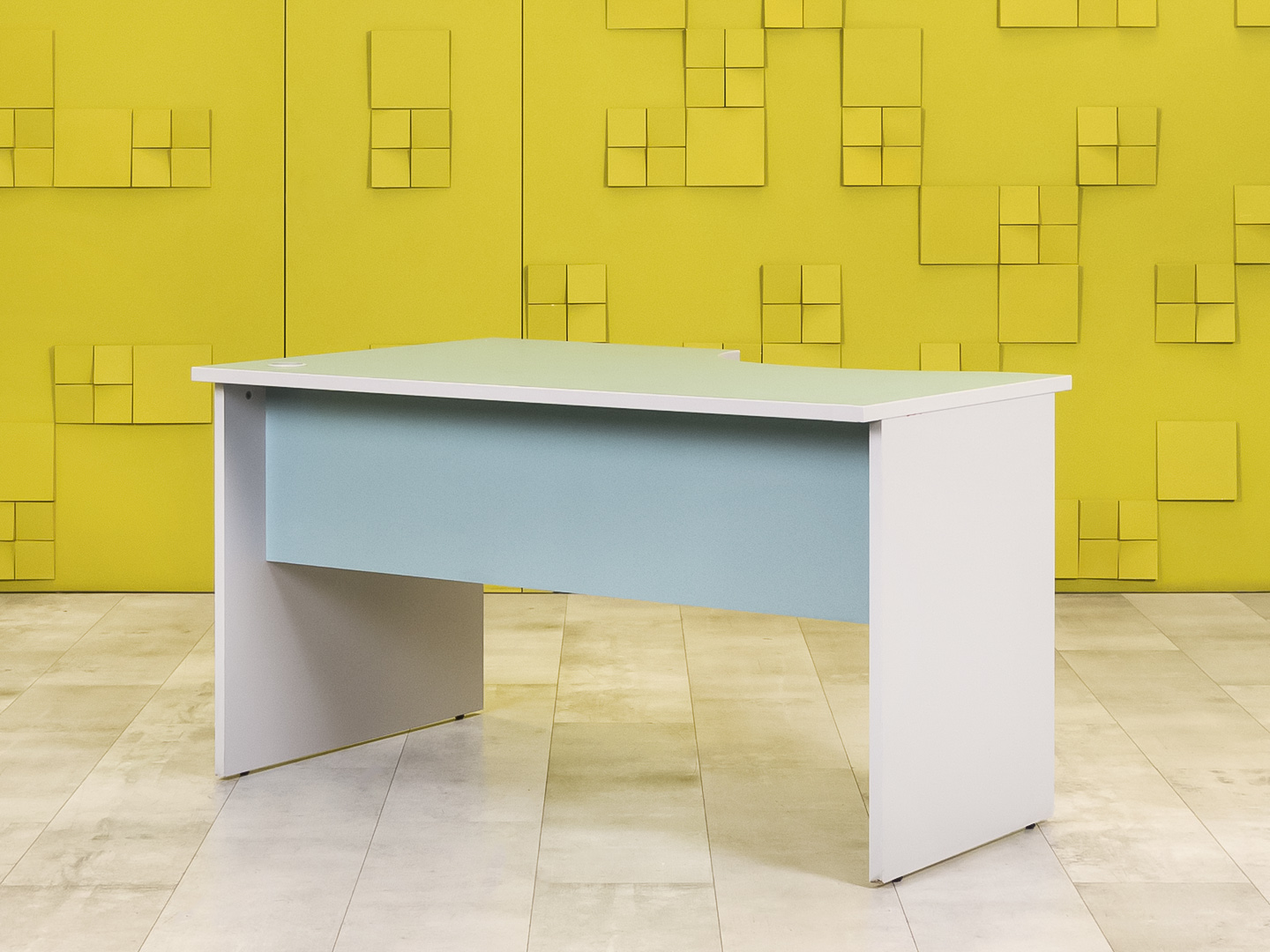 Офисный стол ЛДСП Зелёный  СПЭЗ-09125