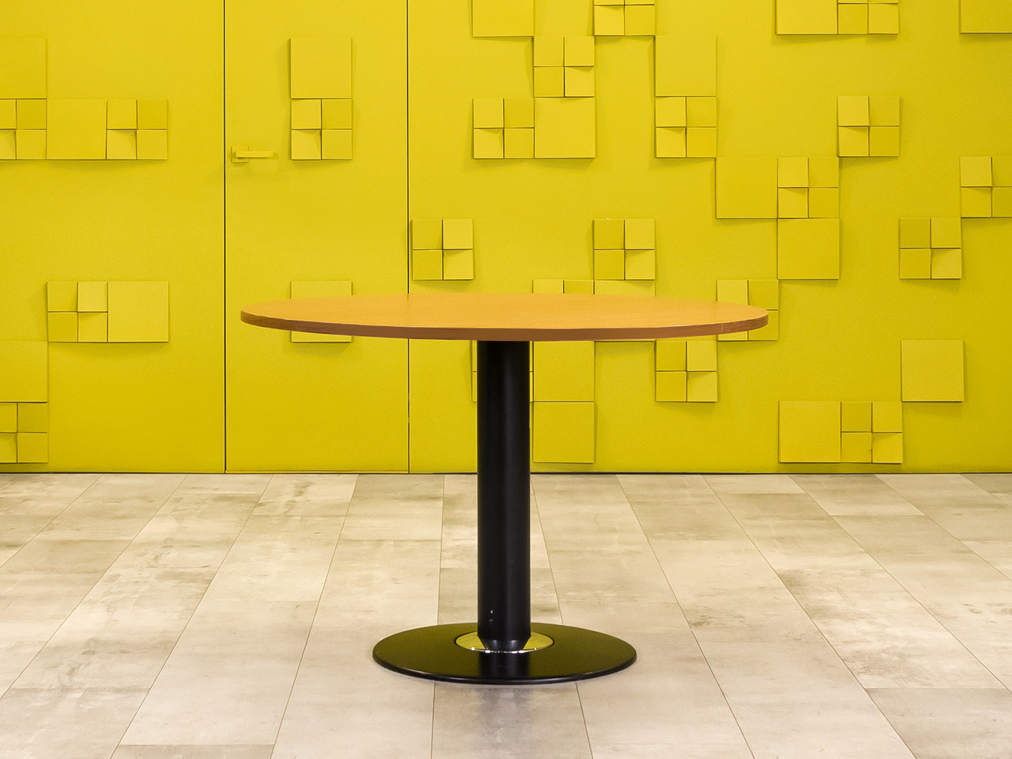 Обеденный стол ДСП Орех Россия  СГКХ-140623