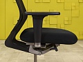 Офисное кресло для персонала на колесах Vitra Ткань Чёрный Швейцария  КПТЧ-04026