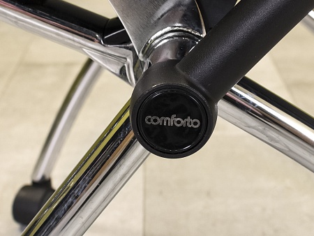 Конференц кресло для переговорной Comforto BENE Ткань Чёрный Австрия  КНТЧ-03025