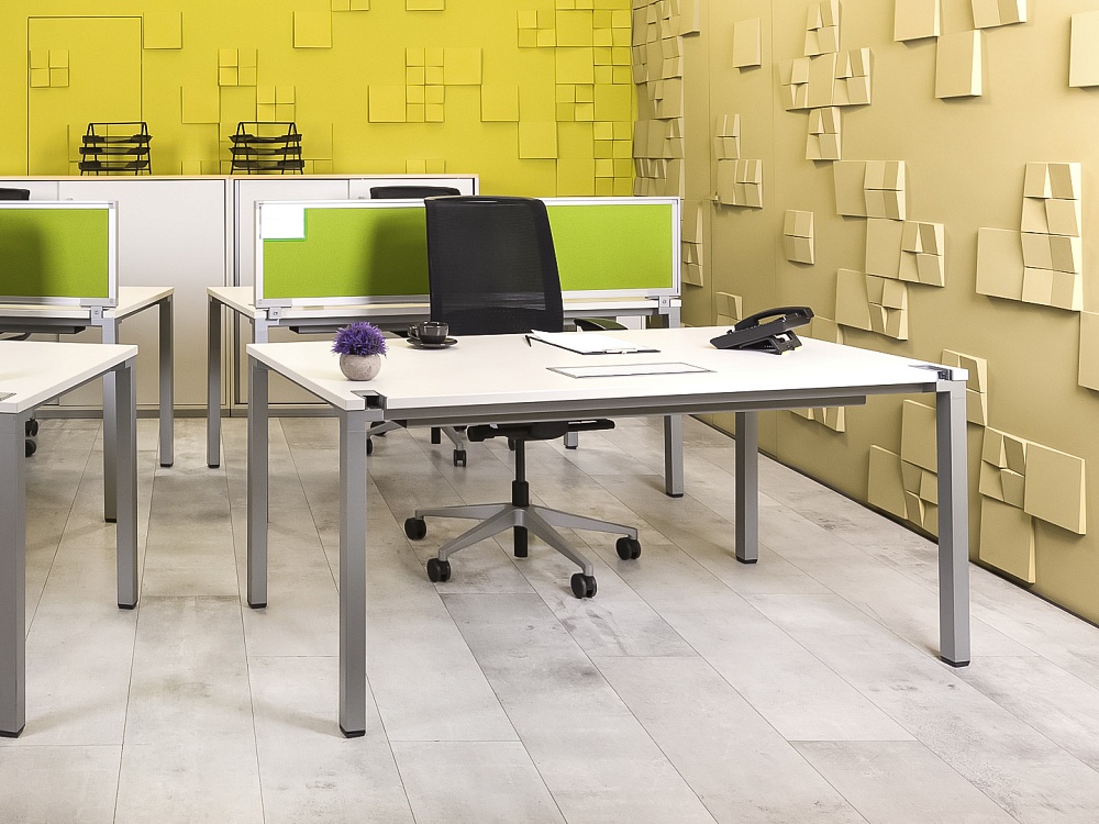 Офисный стол прямой Steelcase ЛДСП Белый Франция  СППБ-04026