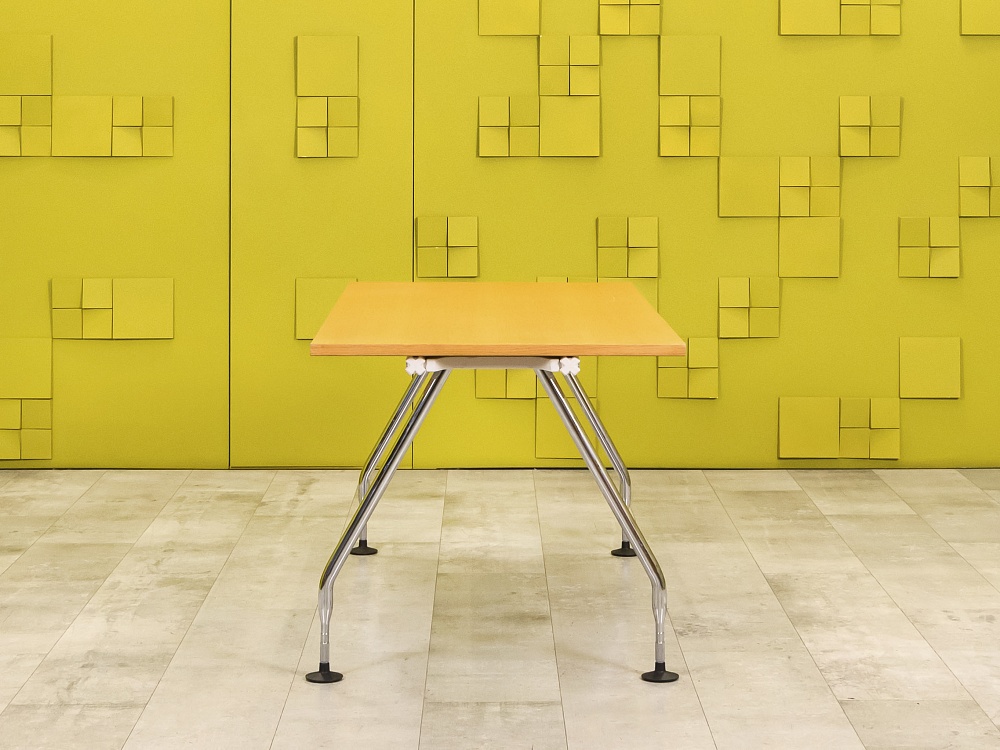 Офисный стол прямой KNOLL ЛДСП Ольха США  СППЛ1-04026