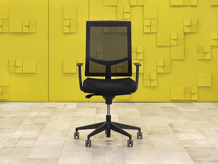 Офисное кресло для персонала на колесах NARBUTAS Ткань Чёрный Литва_КПТЧ8-290923