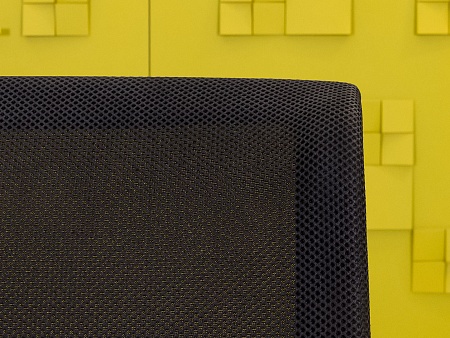 Офисное кресло для персонала на колесах Comforto HAWORTH Ткань Чёрный Германия  КПТЧ2-14081