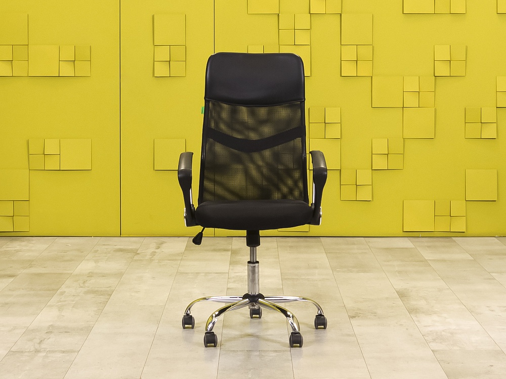 Офисное кресло руководителя на колесах       КРТЧ3-26036