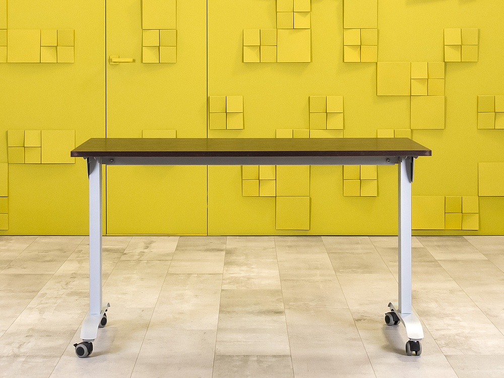 Офисный стол прямой 1400x800 ЛДСП Венге Россия_СППЕ-090224