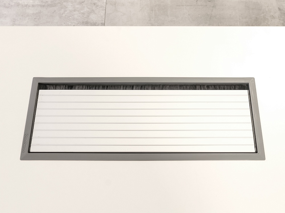 Офисный стол прямой Steelcase 1200x800 ЛДСП Белый Германия_СППБ1-221024