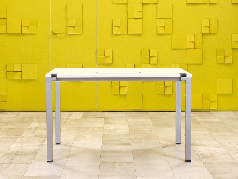 Офисный стол прямой Steelcase 1200x800 ЛДСП Белый Германия_СППБ1-221024