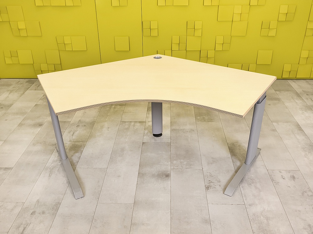 Офисный стол угловой  ЛДСП Бук  СПУВ-20054