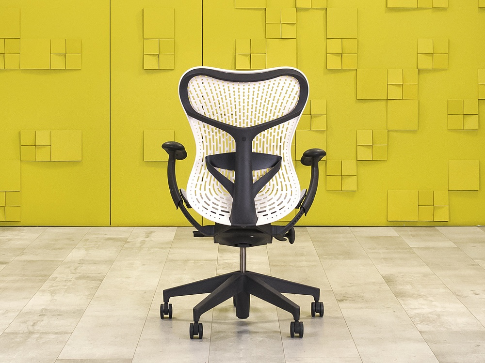 Офисное кресло руководителя на колесах Mirra 2 Herman Miller Сетка Серый США_КРТС-150924