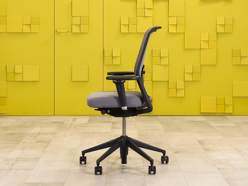 Офисное кресло для персонала на колесах Vitra Ткань Серый Швейцария_КПТС-071022