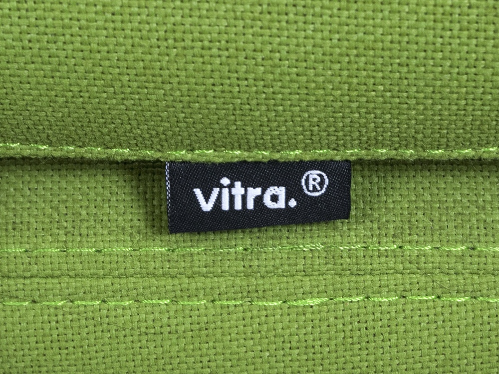 Офисное кресло для персонала  VITRA Ткань Зеленый   (КПТЗ-11014)