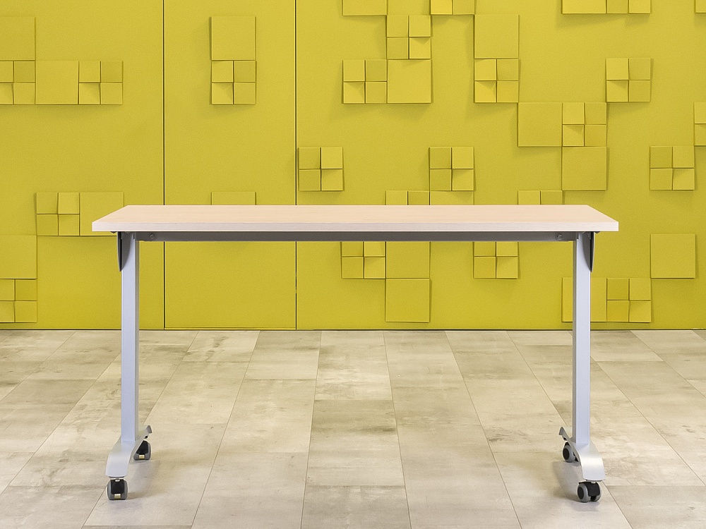 Офисный стол прямой 1400x650 ЛДСП Клен Россия_СППВ-090224