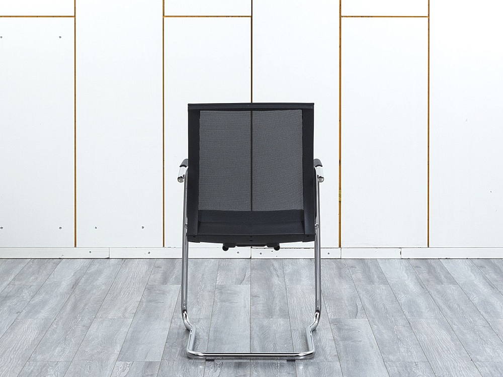 Конференц кресло для переговорной  Черный Сетка Profoffice Skin  (УДСЧ-01044)