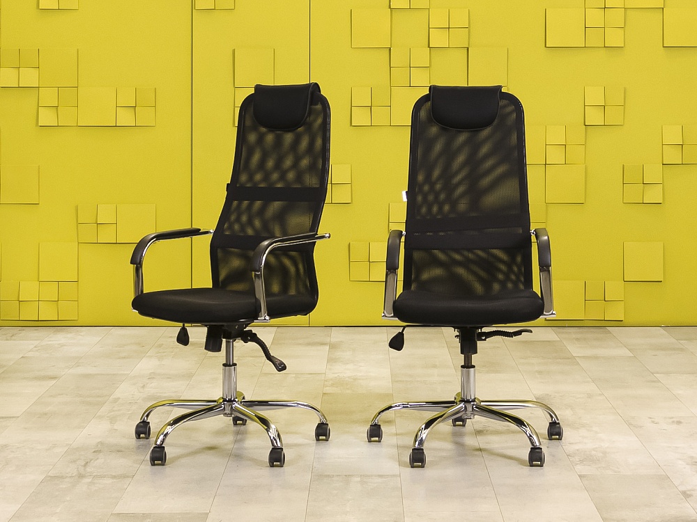 Офисное кресло руководителя на колесах Ткань Чёрный  КРТЧ4-26036