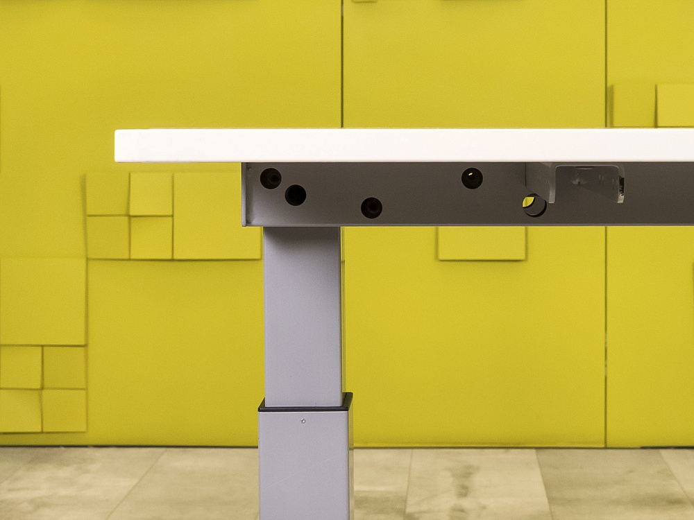 Офисный стол прямой  ЛДСП   СППБ-17115