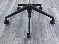 Офисное кресло для персонала  VITRA Ткань Черный   (КПТЧ7-26013)