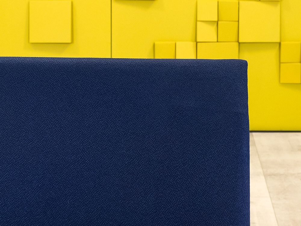 Конференц кресло для переговорной на полозьях Steelcase Ткань Синий Франция_КДТН-281024