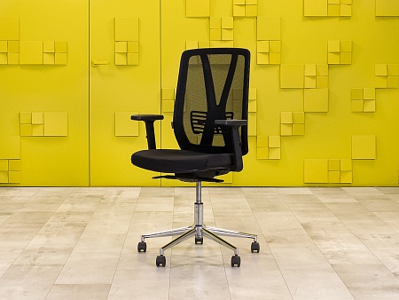 Офисное кресло для персонала на колесах Ткань Чёрный Россия_КПТЧ1-040723