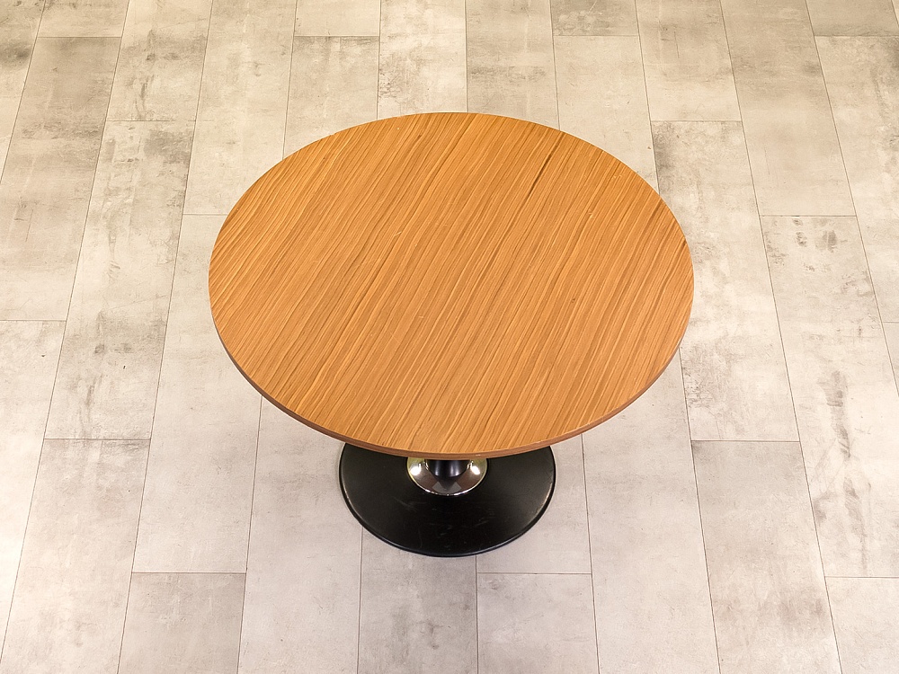 Обеденный стол ДСП Орех Россия  СГКХ-140623