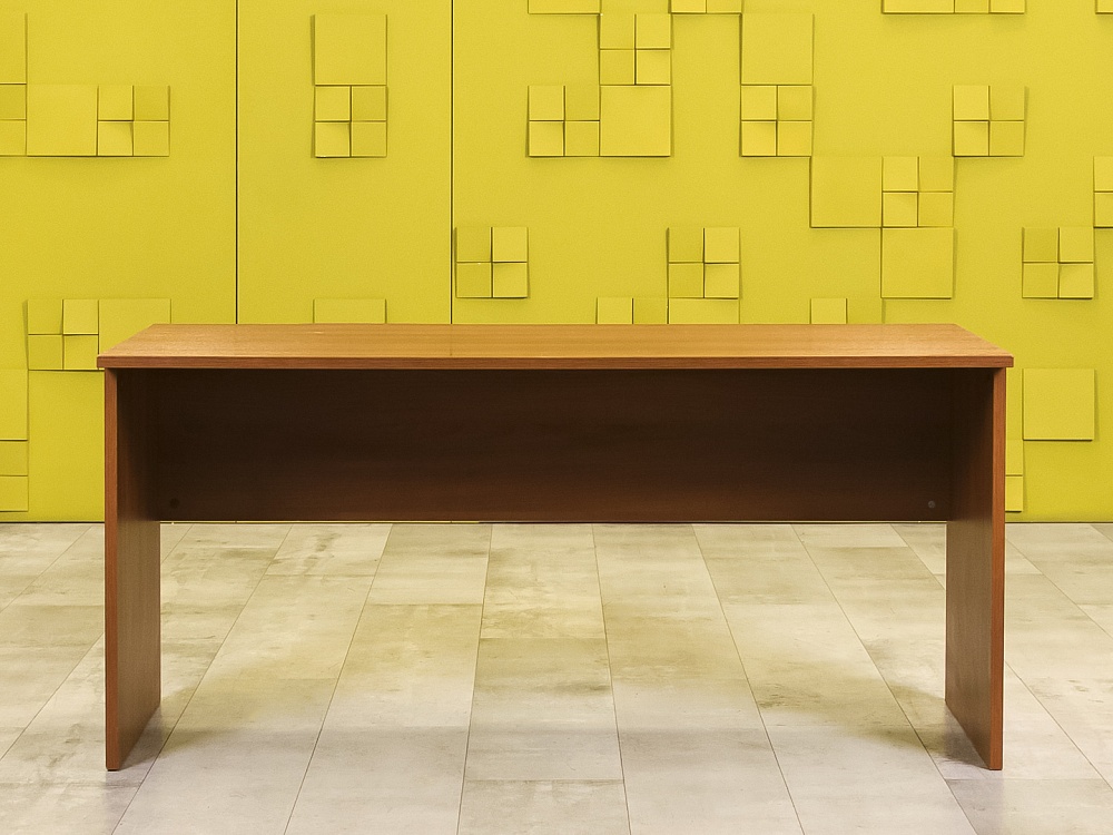 Офисный стол прямой  ЛДСП Вишня Россия  СППШ3-13046