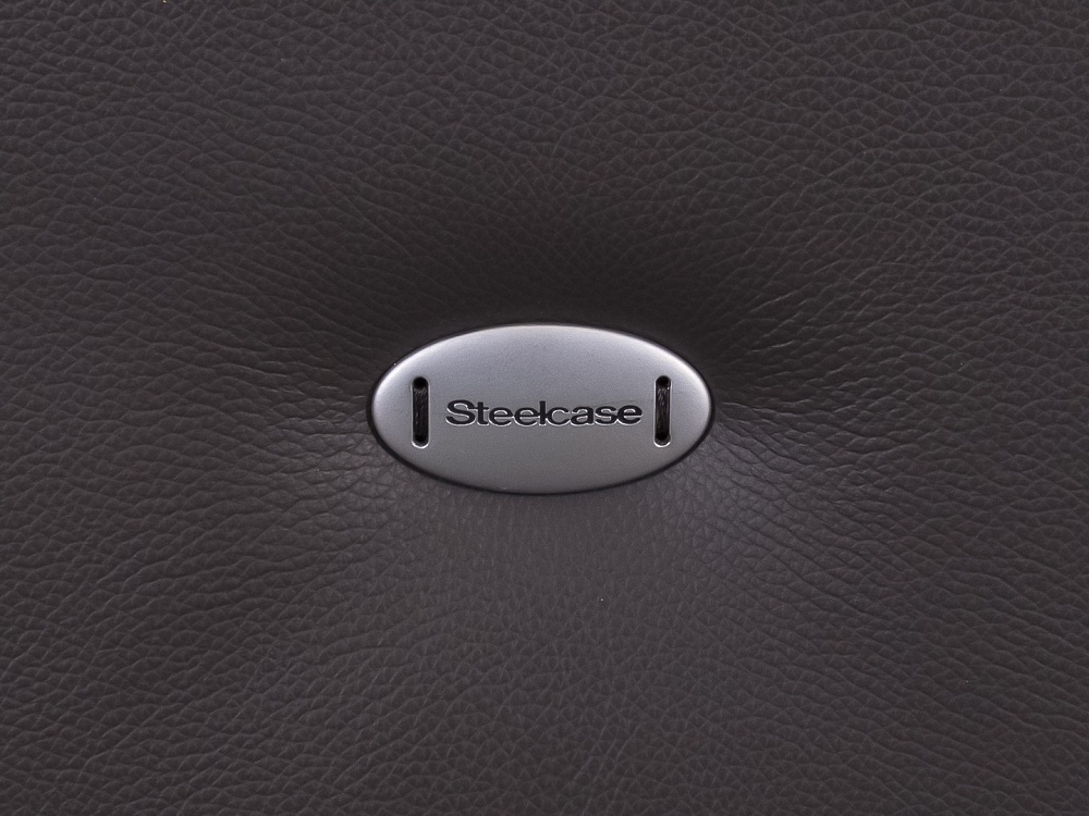 Офисное кресло руководителя на колесах Please 1 Steelcase Кожа Коричневый Германия  КРКК1-30125