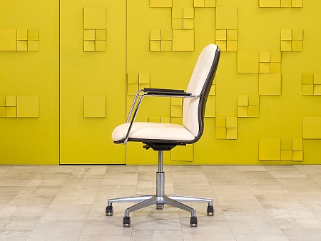 Офисное кресло руководителя на колесах Codutti Кожа Бежевый; Коричневый Италия_КРКБ-09021