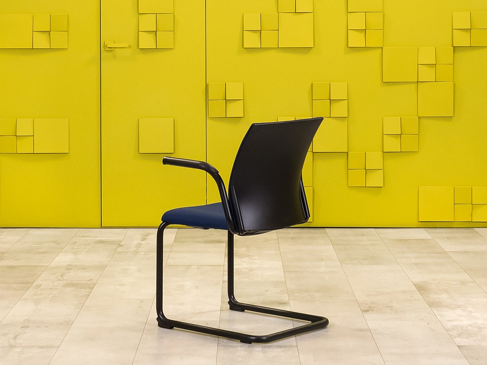 Конференц кресло для переговорной на полозьях Steelcase Ткань Синий Франция_КДТН-281024