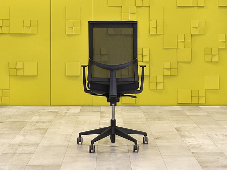 Офисное кресло для персонала на колесах NARBUTAS Ткань Чёрный Литва_КПТЧ8-290923