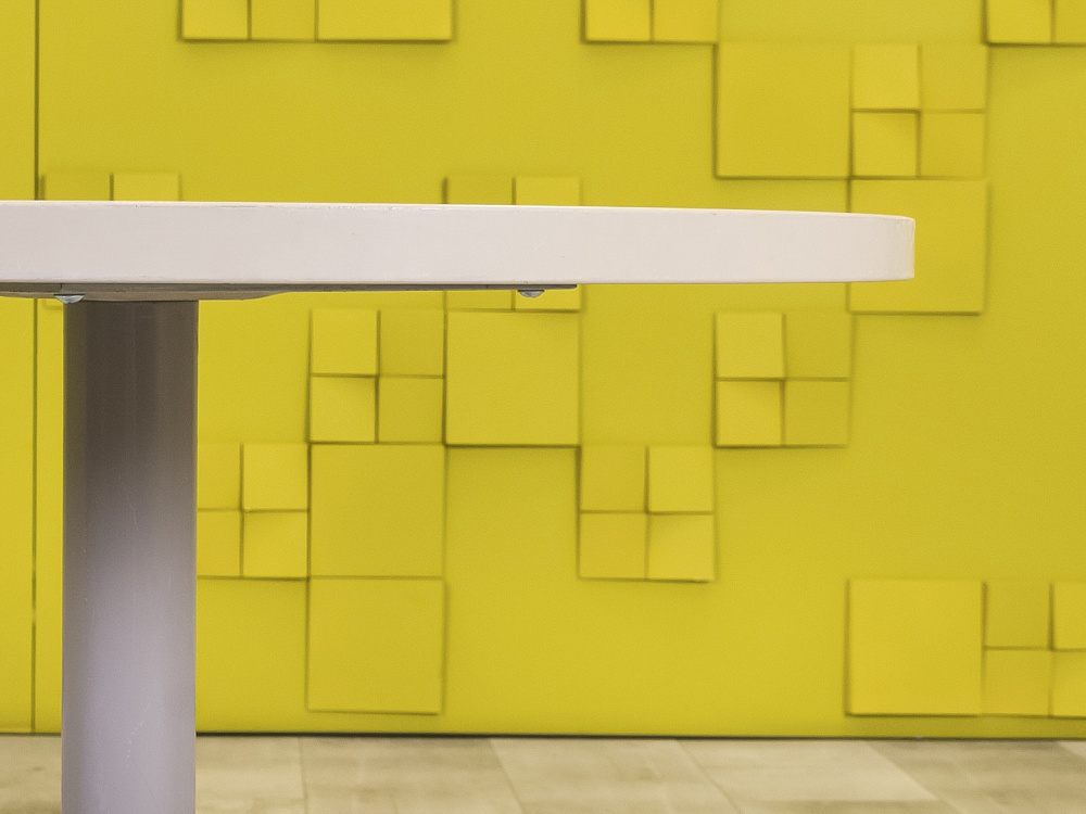 Обеденный стол BENE ЛДСП Серый Австрия  СГКС-251223