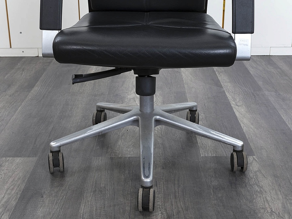 Офисное кресло руководителя  Sitland  Кожа Черный Madera B  (КРКЧ-08082)