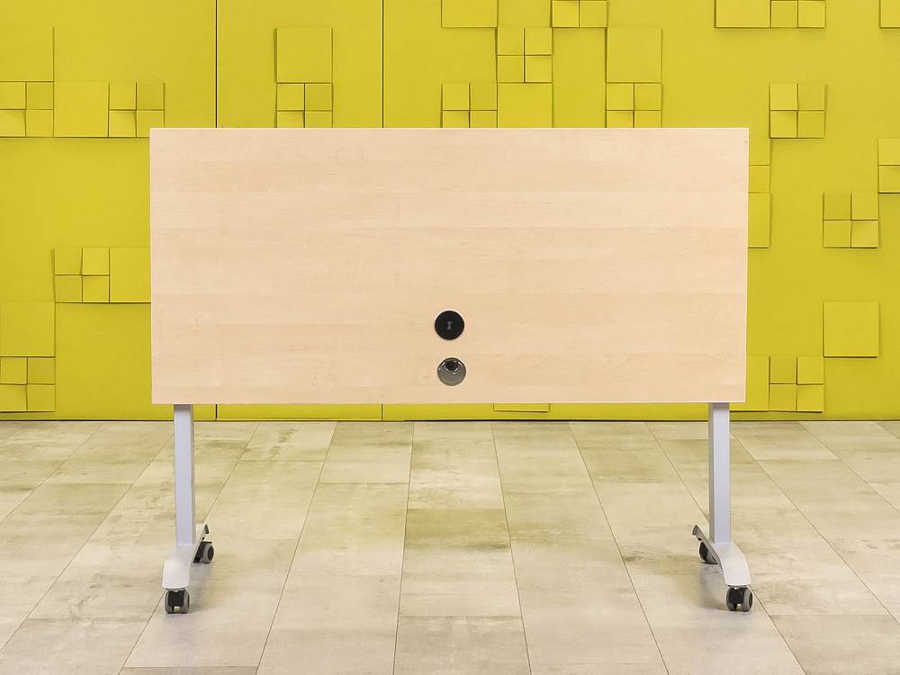 Офисный стол прямой 1400x650 ЛДСП Клен Россия_СППВ-150424