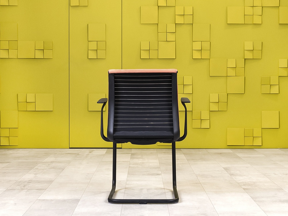Конференц кресло для переговорной на полозьях Steelcase Ткань Коричневый Франция_КДТК-291223