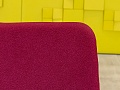 Конференц кресло для переговорной на ножках Steelcase Ткань Чёрный; Красный Франция_КНТЧ2-240923