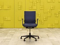 Офисное кресло для персонала на колесах Vitra Ткань Синий Швейцария  КПТН-12125