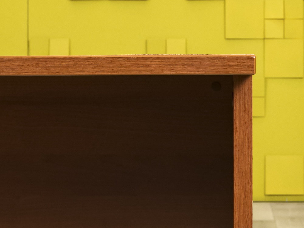 Офисный стол прямой  ЛДСП Вишня Россия  СППШ3-13046