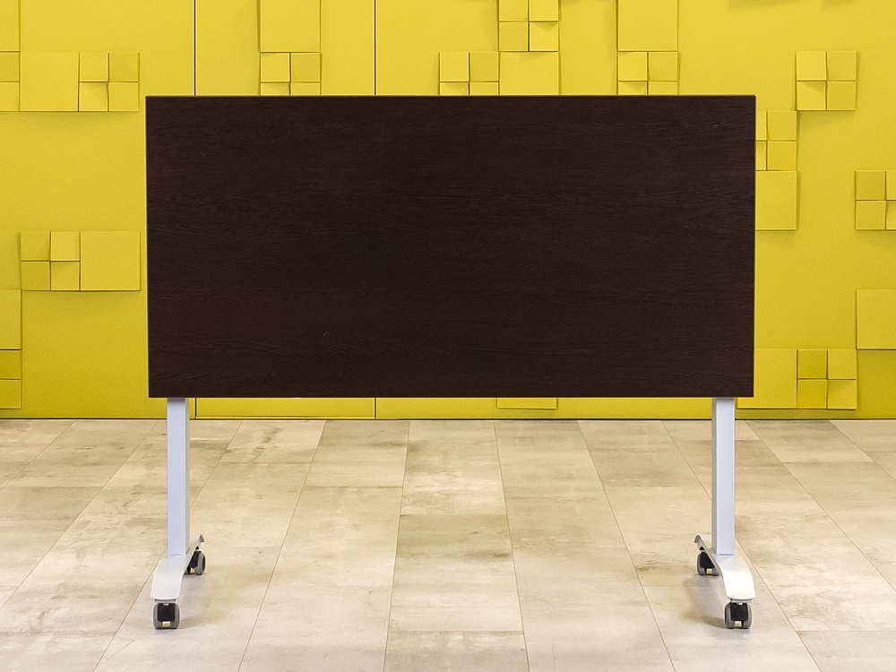 Офисный стол прямой 1400x800 ЛДСП Венге Россия_СППЕ-090224