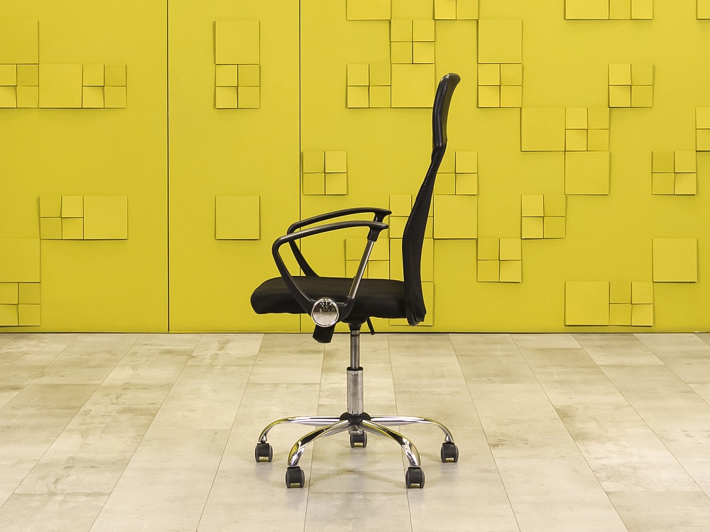 Офисное кресло руководителя на колесах       КРТЧ3-26036