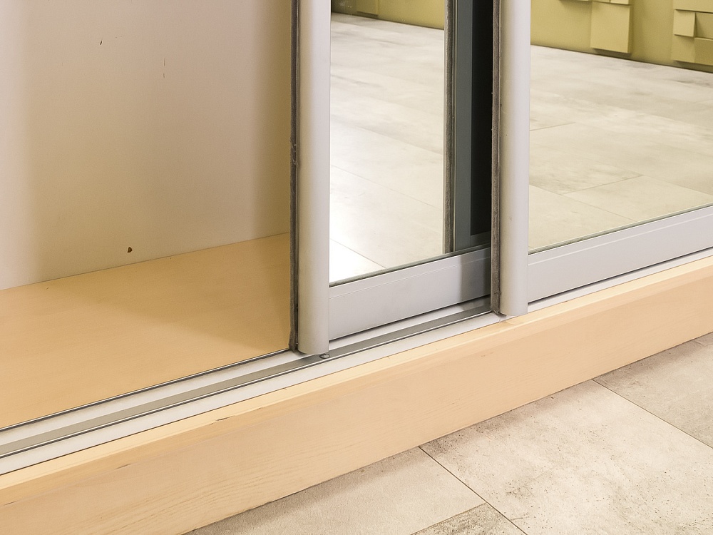 Шкаф для одежды ЛДСП Клен Россия  ШГ2ДВ-21025