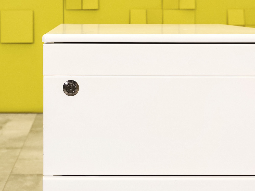 Офисная тумба выкатная  Металл Белый Импорт  ТВ4ЯМ1-12026