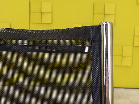 Офисное кресло для персонала на колесах Luxy  Сетка Чёрный Италия_КПТЧ3-290923