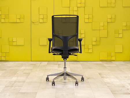 Офисное кресло для персонала на колесах NARBUTAS Ткань Чёрный Литва_КПТЧ7-290923