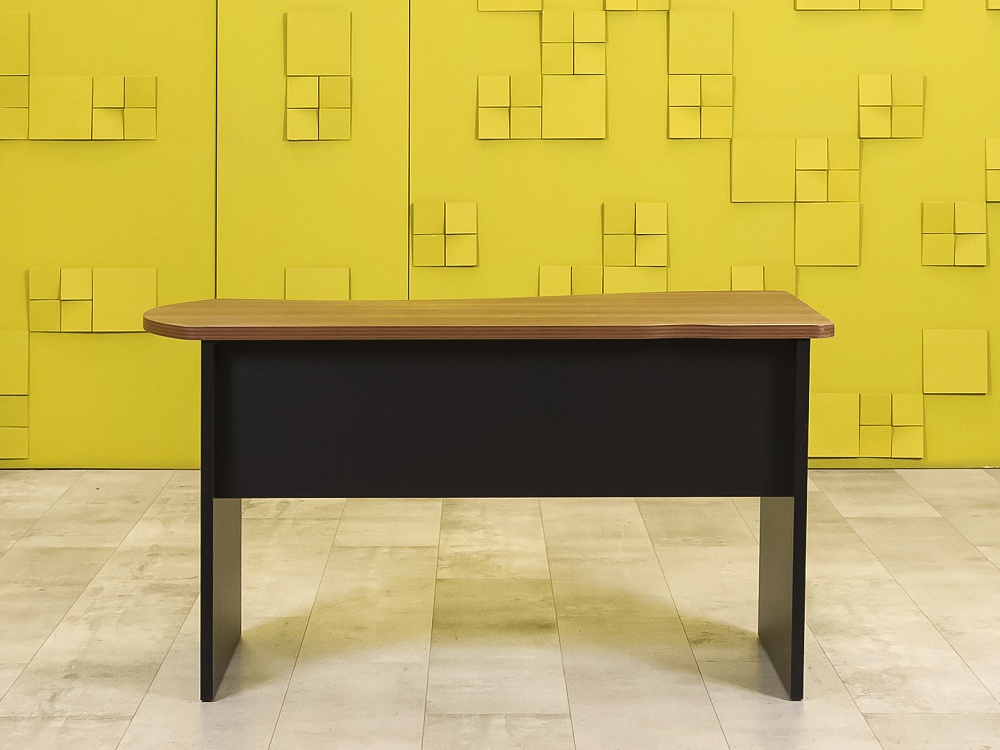 Офисный стол  BERLIN ЛДСП Орех Россия  СПЭХ-25036