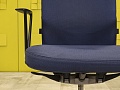 Офисное кресло для персонала на колесах Vitra Ткань Синий Швейцария  КПТН-12125