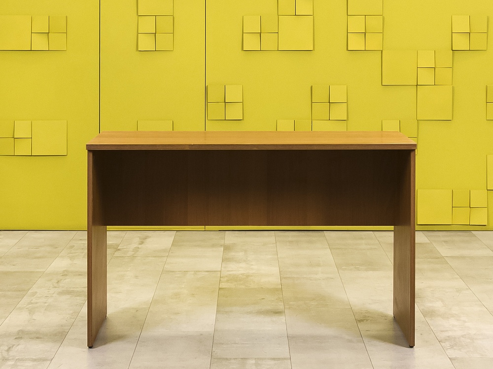 Офисный стол прямой  ЛДСП Орех Россия  СППХ-13046