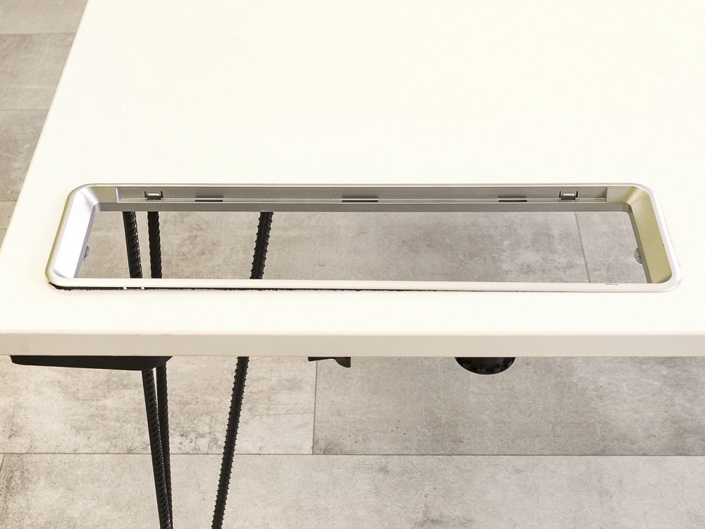 Офисный стол угловой  ЛДСП Белый   СПУБ2-24025